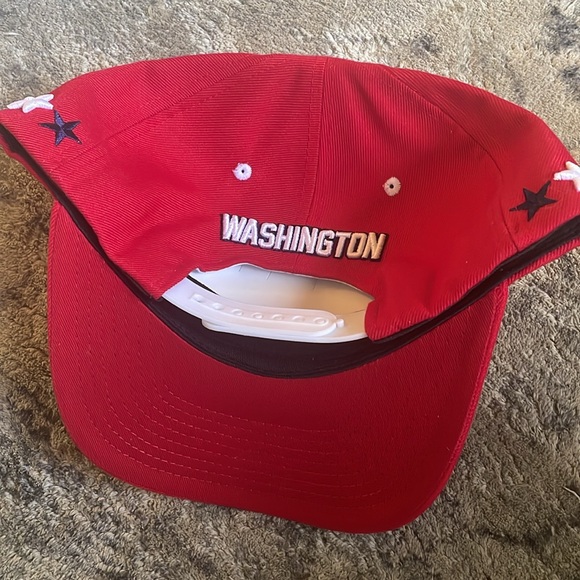 Washington 'Rinkside' Lacer - Picture 4 of 4